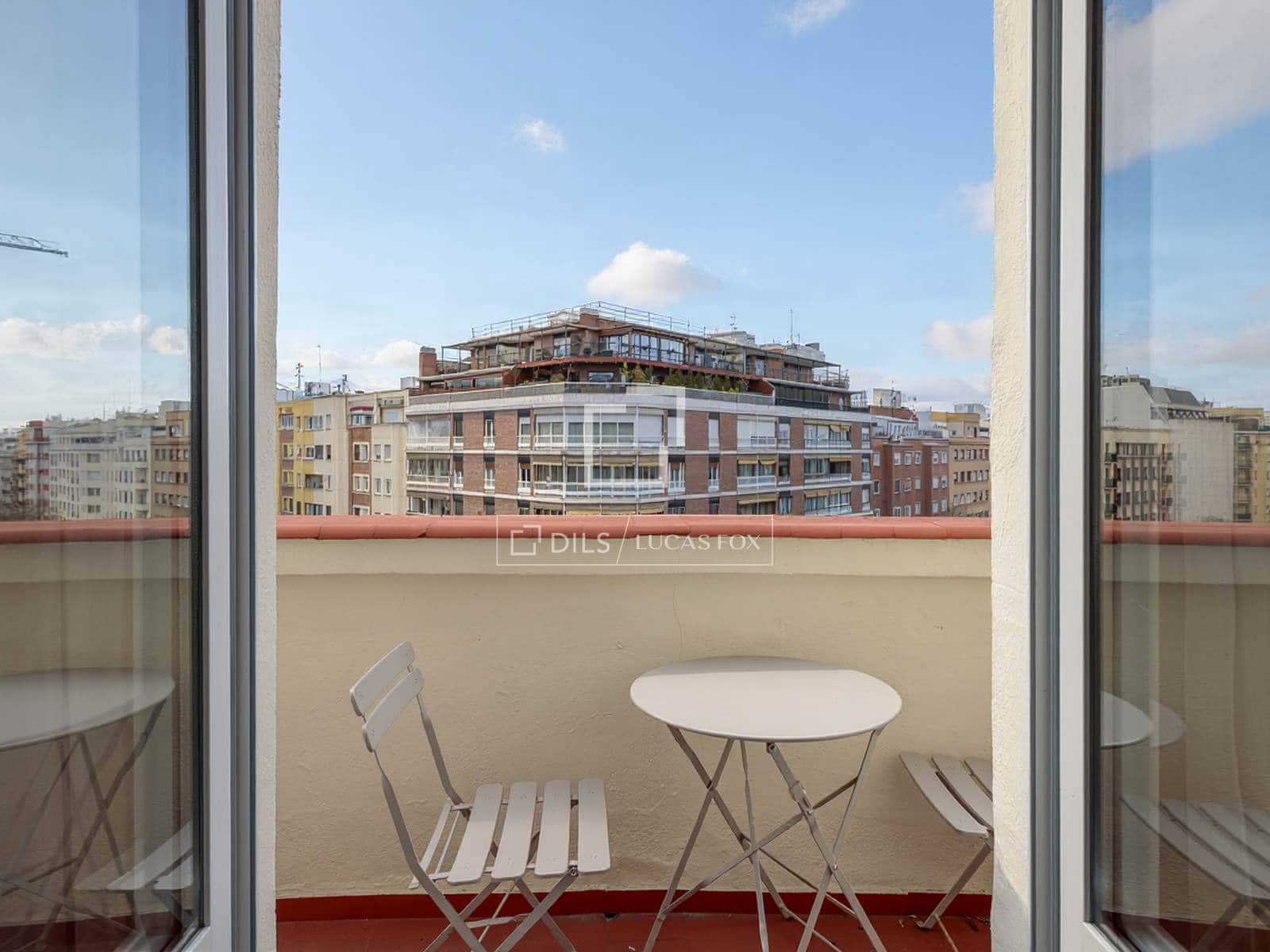 2 sovrum Lägenhet att hyra i Madrid stad - 3 800 € (Ref: 9611867)