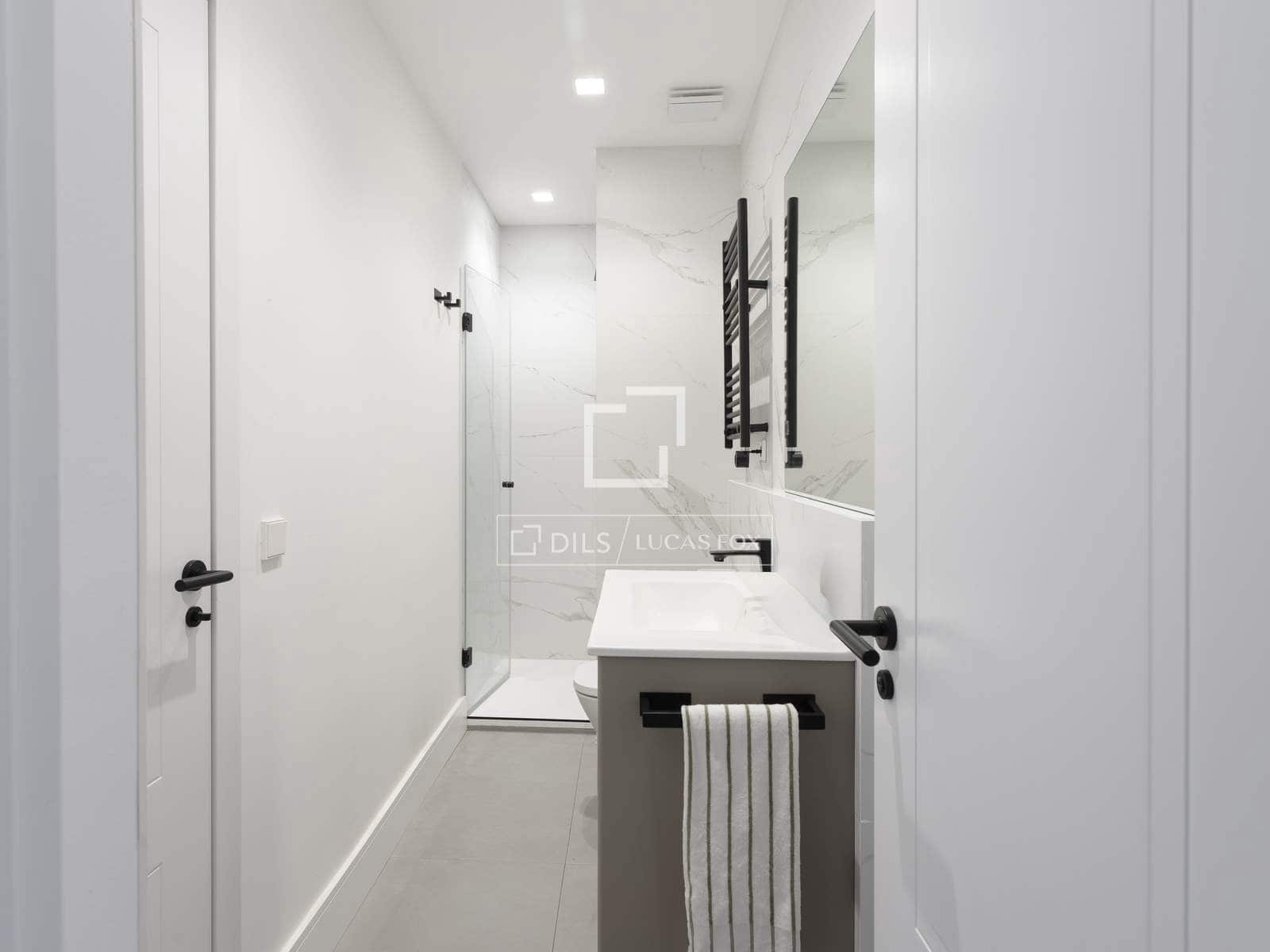 2 sovrum Lägenhet att hyra i Madrid stad - 3 800 € (Ref: 9611867)