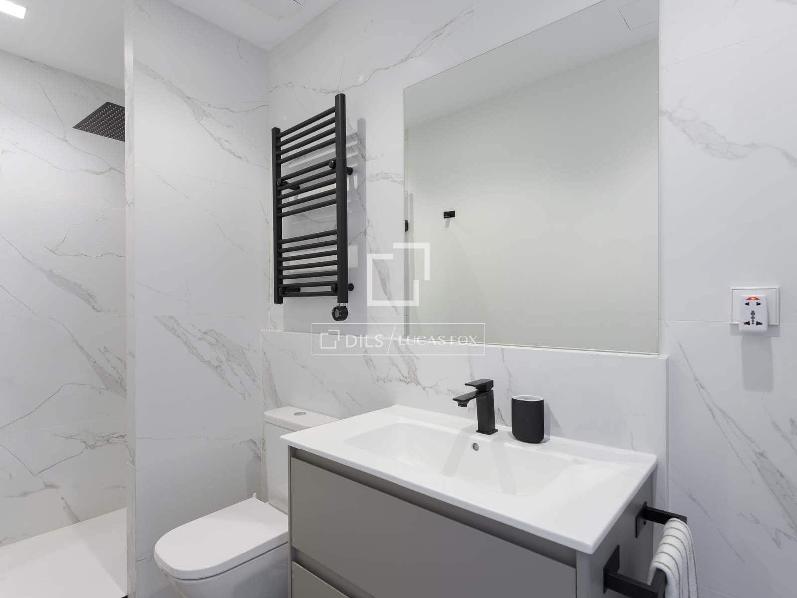 2 sovrum Lägenhet att hyra i Madrid stad - 3 800 € (Ref: 9611867)