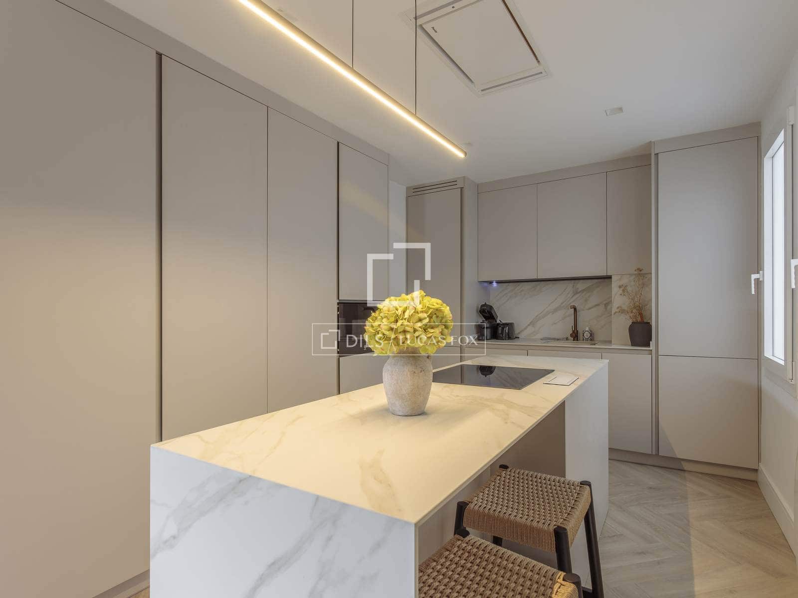 2 sovrum Lägenhet att hyra i Madrid stad - 3 800 € (Ref: 9611867)