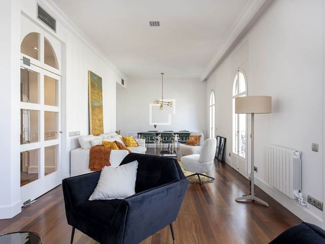 4 slaapkamer Appartement te huur in Barcelona stad - € 6.740 (Ref: 9611970)