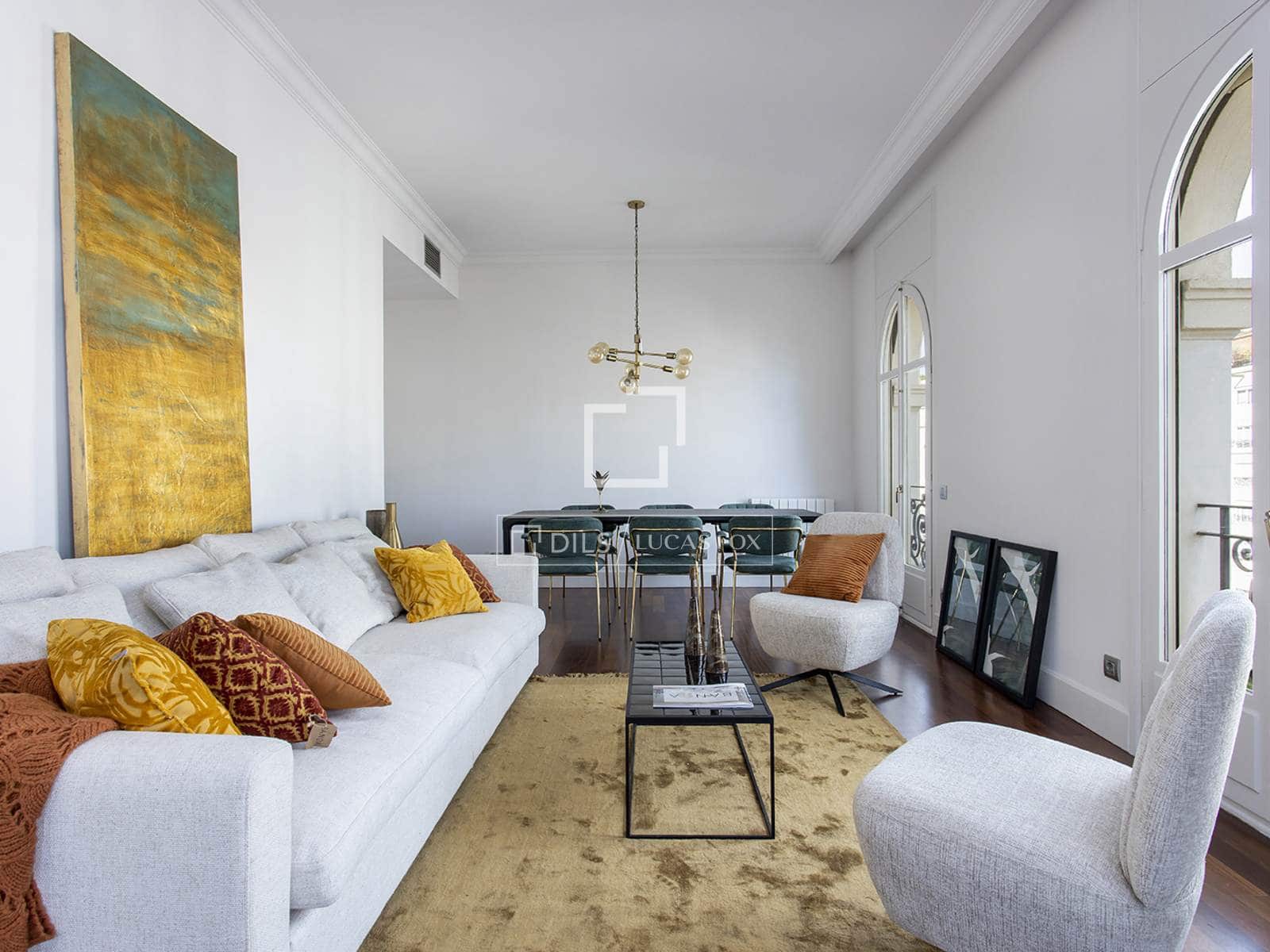 4 slaapkamer Appartement te huur in Barcelona stad - € 6.740 (Ref: 9611970)