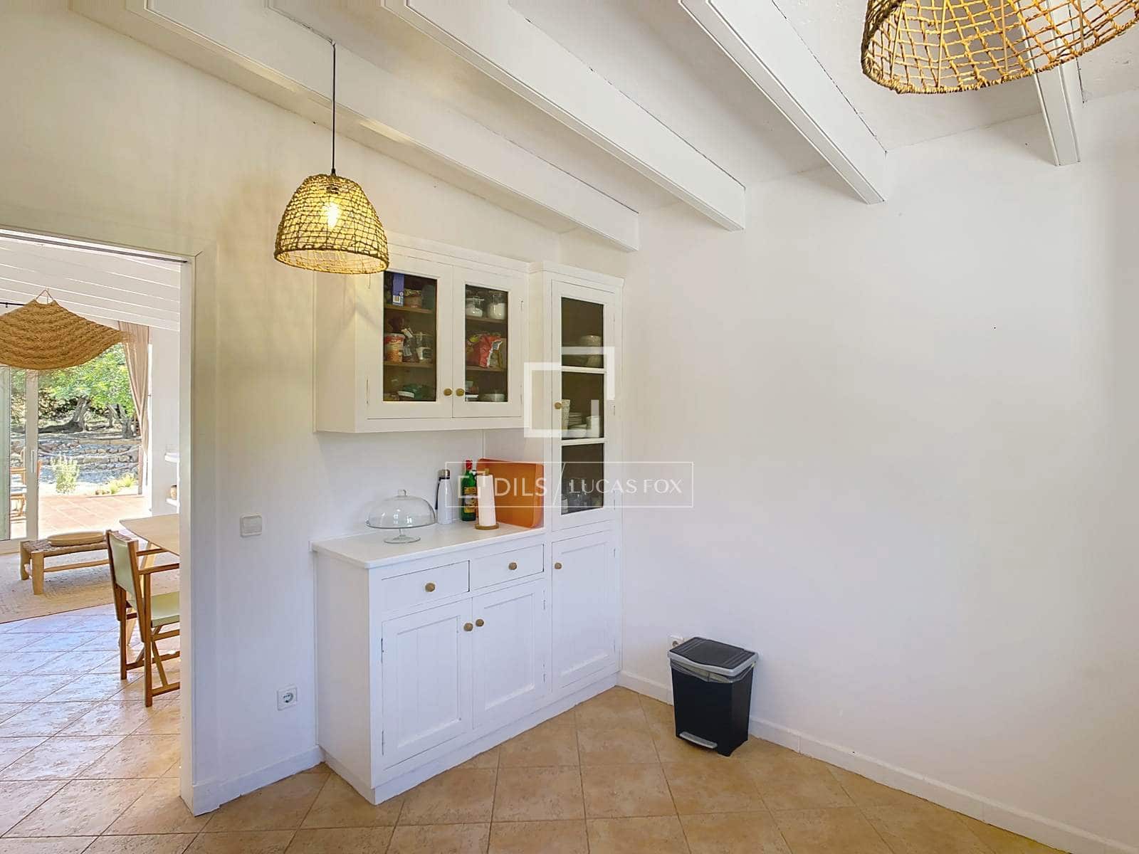 2 bedroom Finca/Country House for sale in Ciutadella de Menorca with pool garage - € 795,000 (Ref: 9611971)