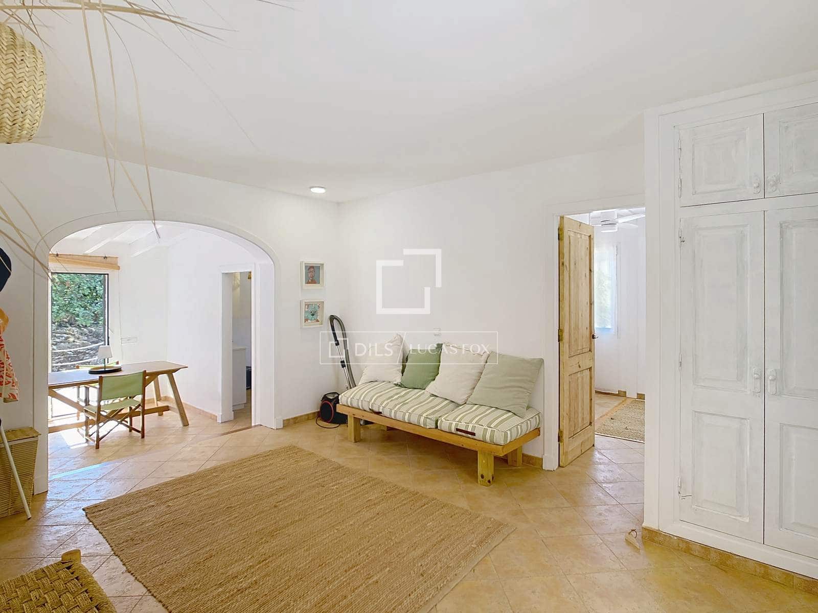 2 bedroom Finca/Country House for sale in Ciutadella de Menorca with pool garage - € 795,000 (Ref: 9611971)