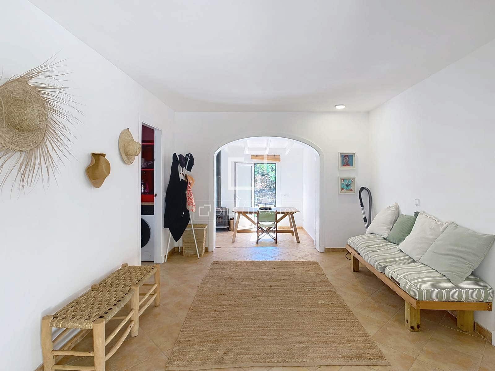 2 bedroom Finca/Country House for sale in Ciutadella de Menorca with pool garage - € 795,000 (Ref: 9611971)