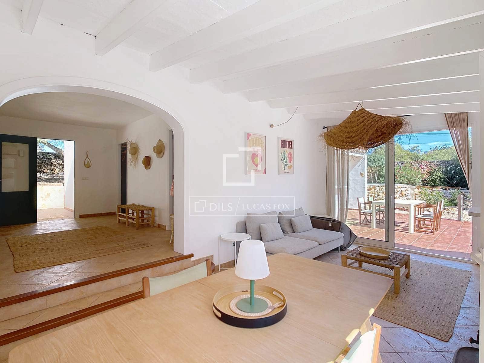 2 bedroom Finca/Country House for sale in Ciutadella de Menorca with pool garage - € 795,000 (Ref: 9611971)