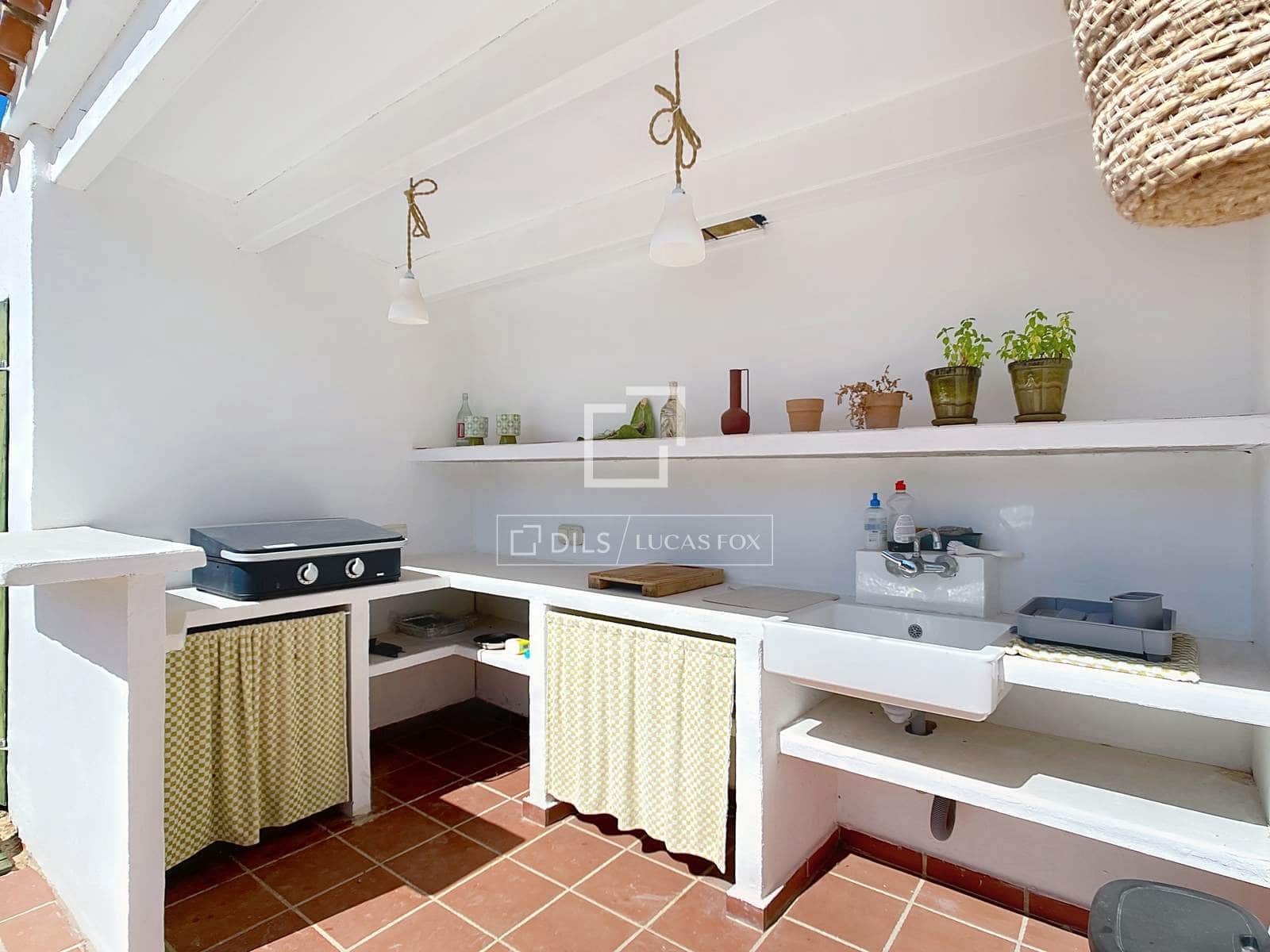 2 bedroom Finca/Country House for sale in Ciutadella de Menorca with pool garage - € 795,000 (Ref: 9611971)