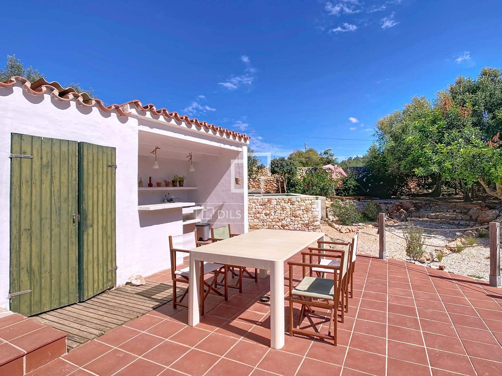 2 bedroom Finca/Country House for sale in Ciutadella de Menorca with pool garage - € 795,000 (Ref: 9611971)