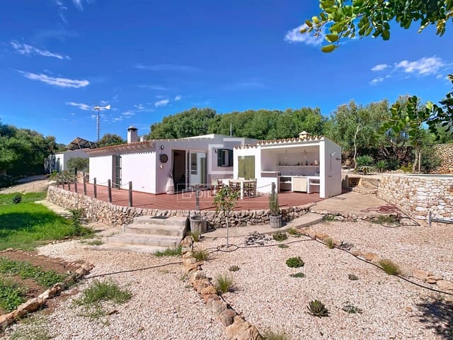 2 bedroom Finca/Country House for sale in Ciutadella de Menorca with pool garage - € 795,000 (Ref: 9611971)