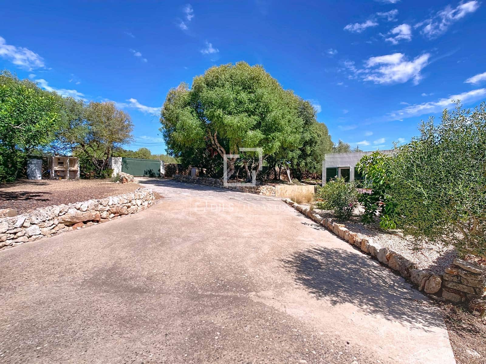 2 bedroom Finca/Country House for sale in Ciutadella de Menorca with pool garage - € 795,000 (Ref: 9611971)