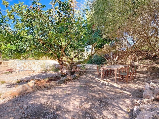 2 bedroom Finca/Country House for sale in Ciutadella de Menorca with pool garage - € 795,000 (Ref: 9611971)