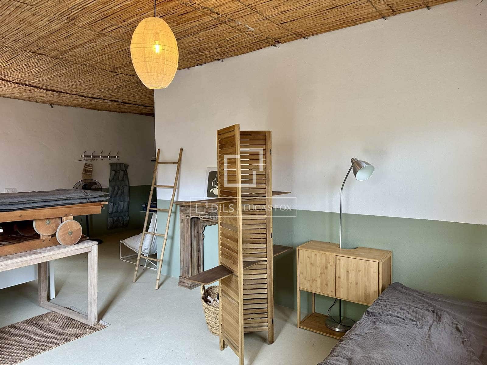 2 bedroom Finca/Country House for sale in Ciutadella de Menorca with pool garage - € 795,000 (Ref: 9611971)