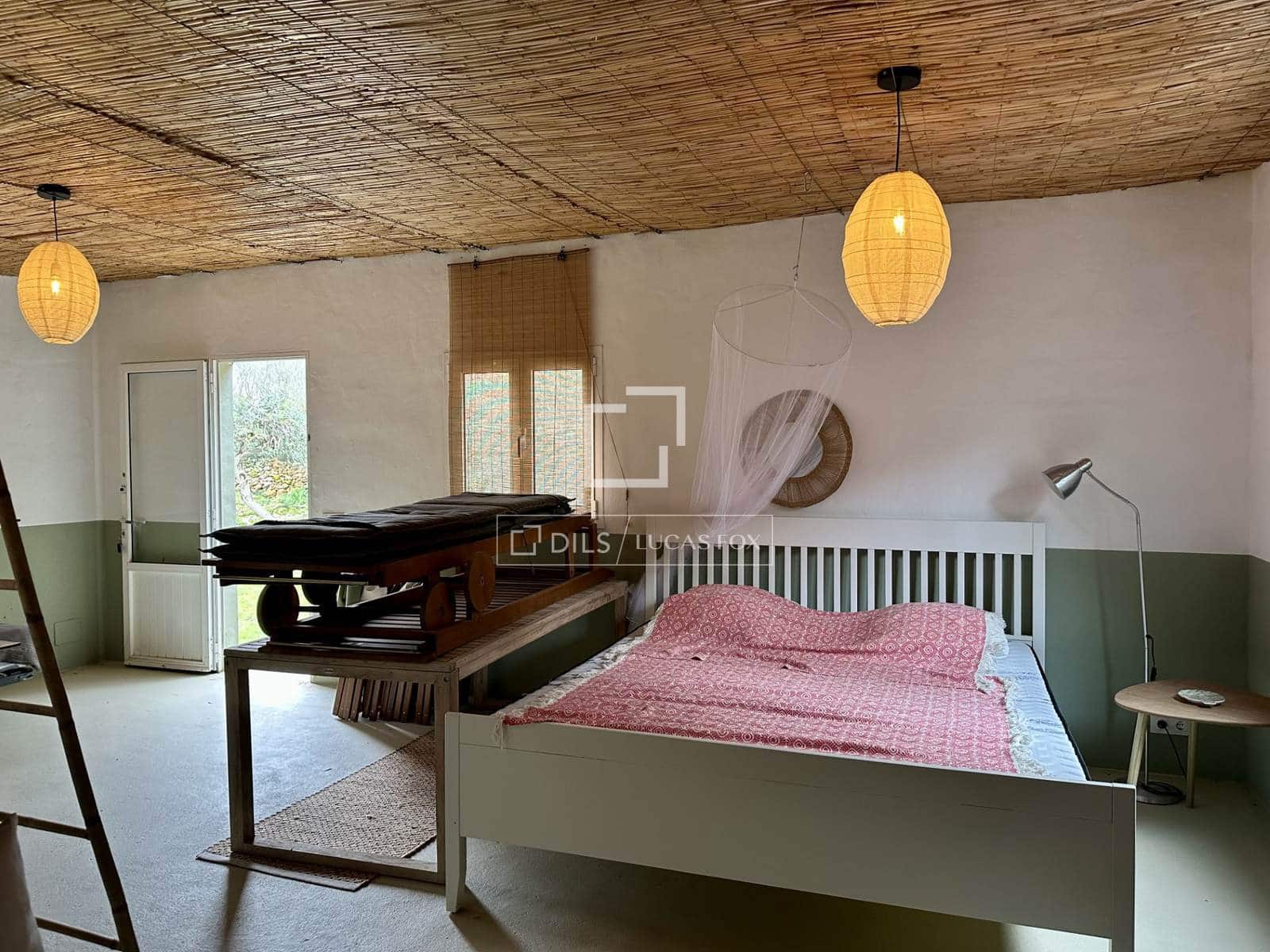 2 bedroom Finca/Country House for sale in Ciutadella de Menorca with pool garage - € 795,000 (Ref: 9611971)