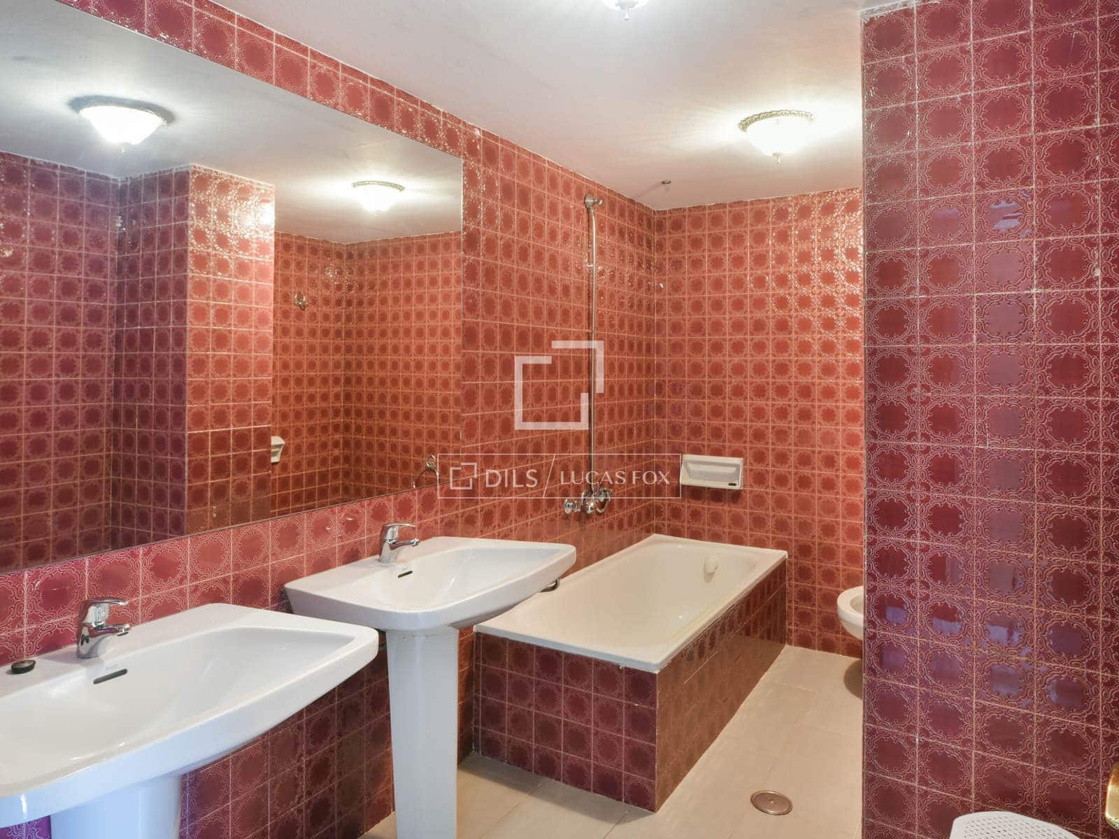 5 sovrum Lägenhet att hyra i Malaga stad med garage - 2 800 € (Ref: 9614054)