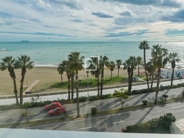 5 sovrum Lägenhet att hyra i La Caleta, Málaga stad med garage - 2 800 € (Ref: 9614054)