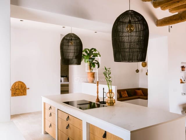 7 soverom Villa til salgs i Sant Jordi de Ses Salines, San Jose / Sant Josep de Sa Talaia med svømmebasseng garasje - € 3 950 000 (Ref: 9614055)