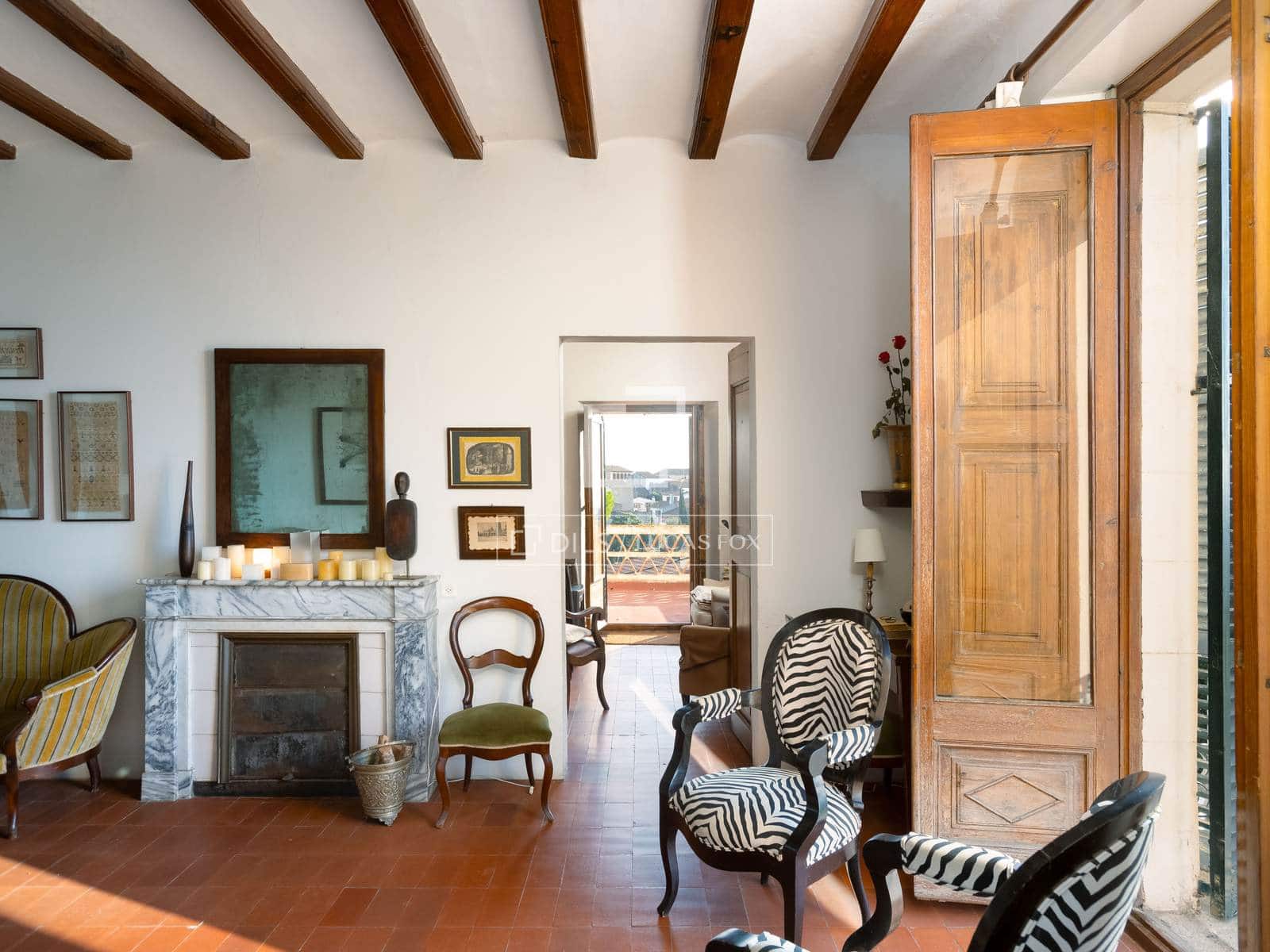 16 bedroom Villa for sale in Sant Vicenc de Montalt with pool garage - € 2,500,000 (Ref: 9614175)