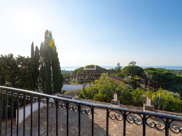 16 bedroom Villa for sale in Sant Vicenç de Montalt with pool garage - € 2,500,000 (Ref: 9614175)