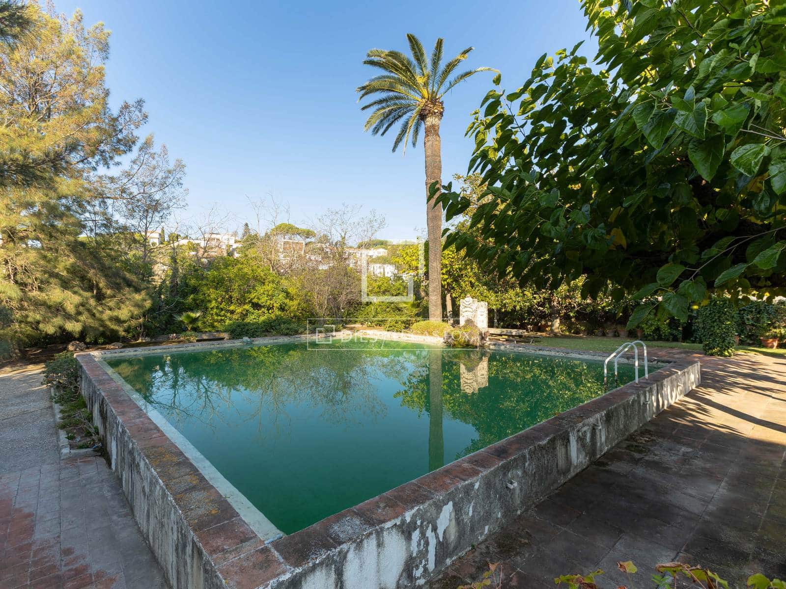 16 bedroom Villa for sale in Sant Vicenc de Montalt with pool garage - € 2,500,000 (Ref: 9614175)