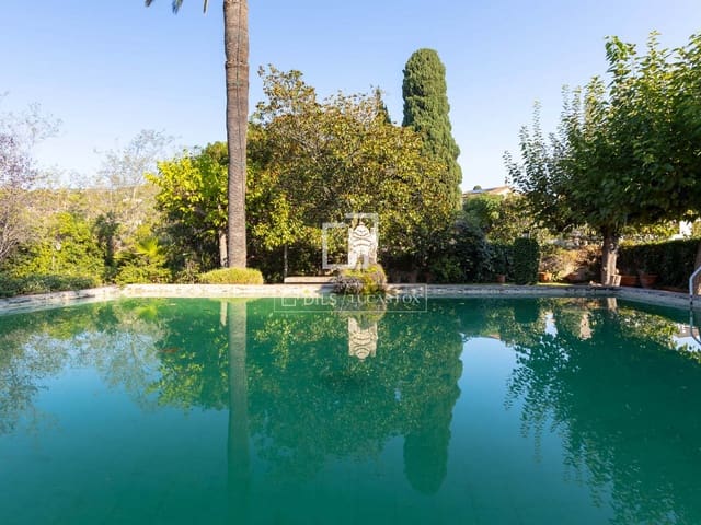 16 bedroom Villa for sale in Sant Vicenç de Montalt with pool garage - € 2,500,000 (Ref: 9614175)