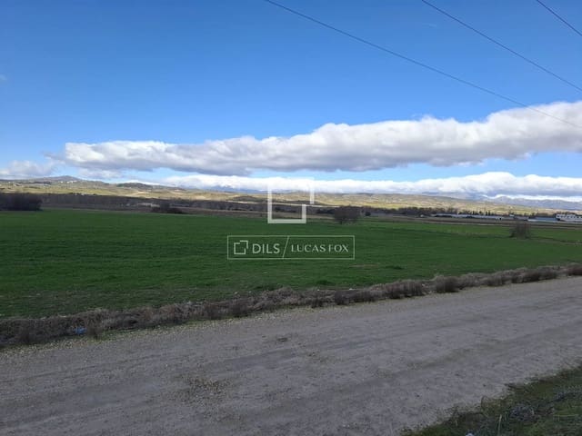 Działka budowlana na sprzedaż w Talamanca de Jarama - 945 000 € (Ref: 9614313)