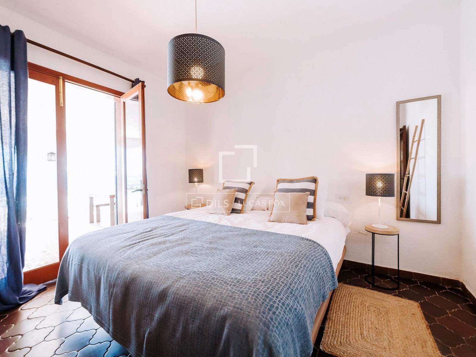 7 soveværelse Villa til leje i Ciutadella de Menorca med swimmingpool garage - € 32.000 (Ref: 9614316)