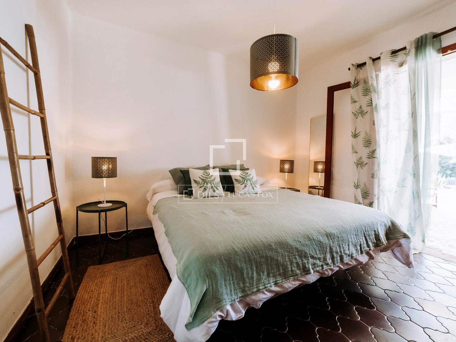 7 soveværelse Villa til leje i Ciutadella de Menorca med swimmingpool garage - € 32.000 (Ref: 9614316)