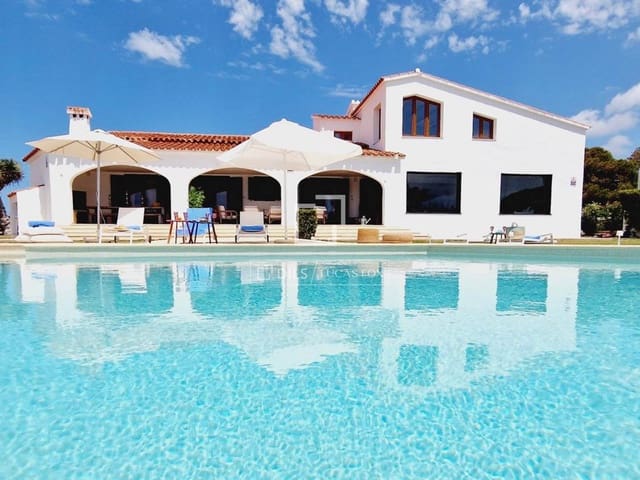 7 soveværelse Villa til leje i Ciutadella de Menorca med swimmingpool garage - € 32.000 (Ref: 9614316)