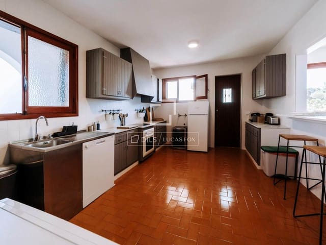 7 soveværelse Villa til leje i Ciutadella de Menorca med swimmingpool garage - € 32.000 (Ref: 9614316)