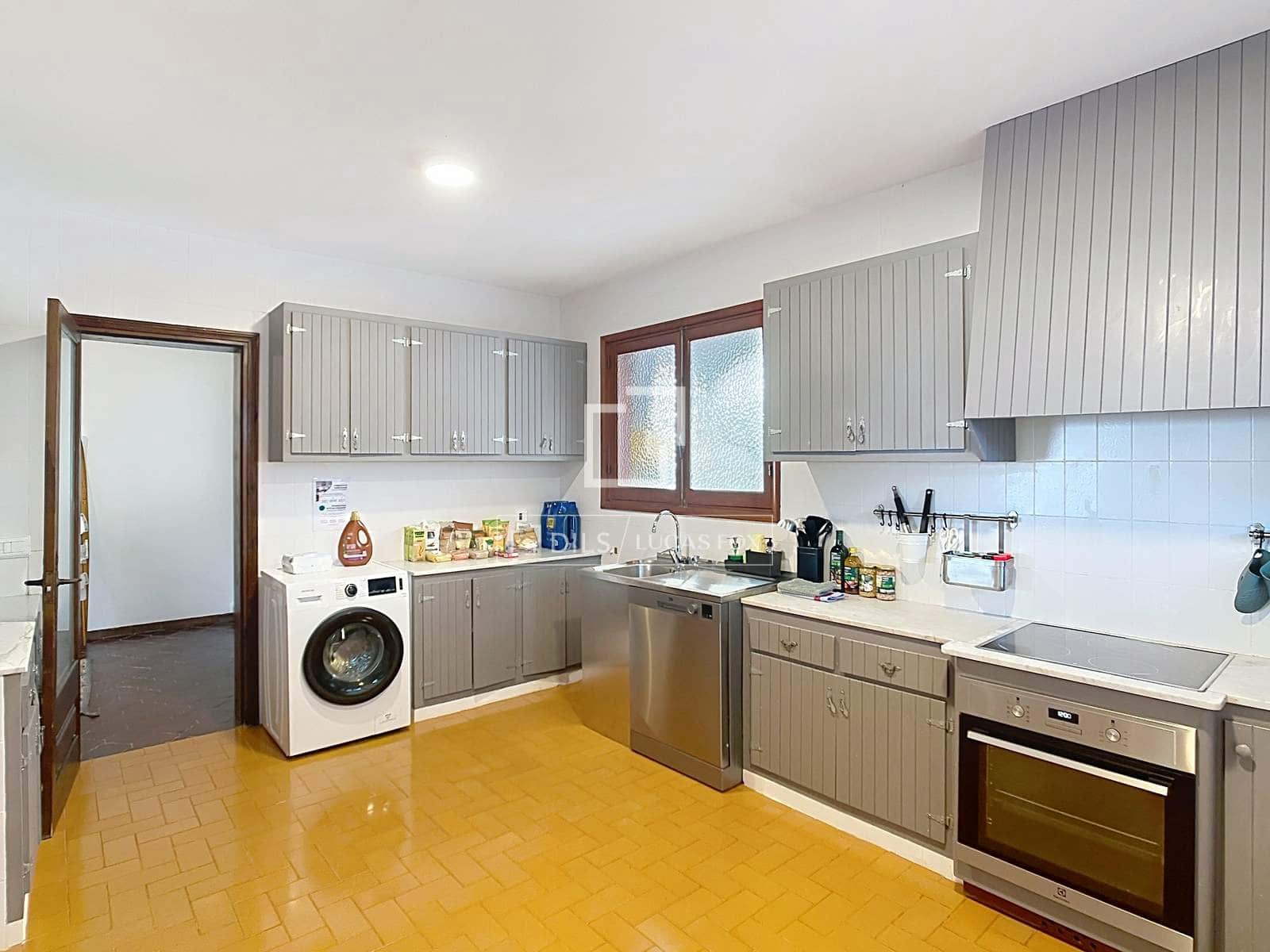 7 sypialnia Willa do wynajęcia w Ciutadella de Menorca z basenem garażem - 32 000 € (Ref: 9614316)