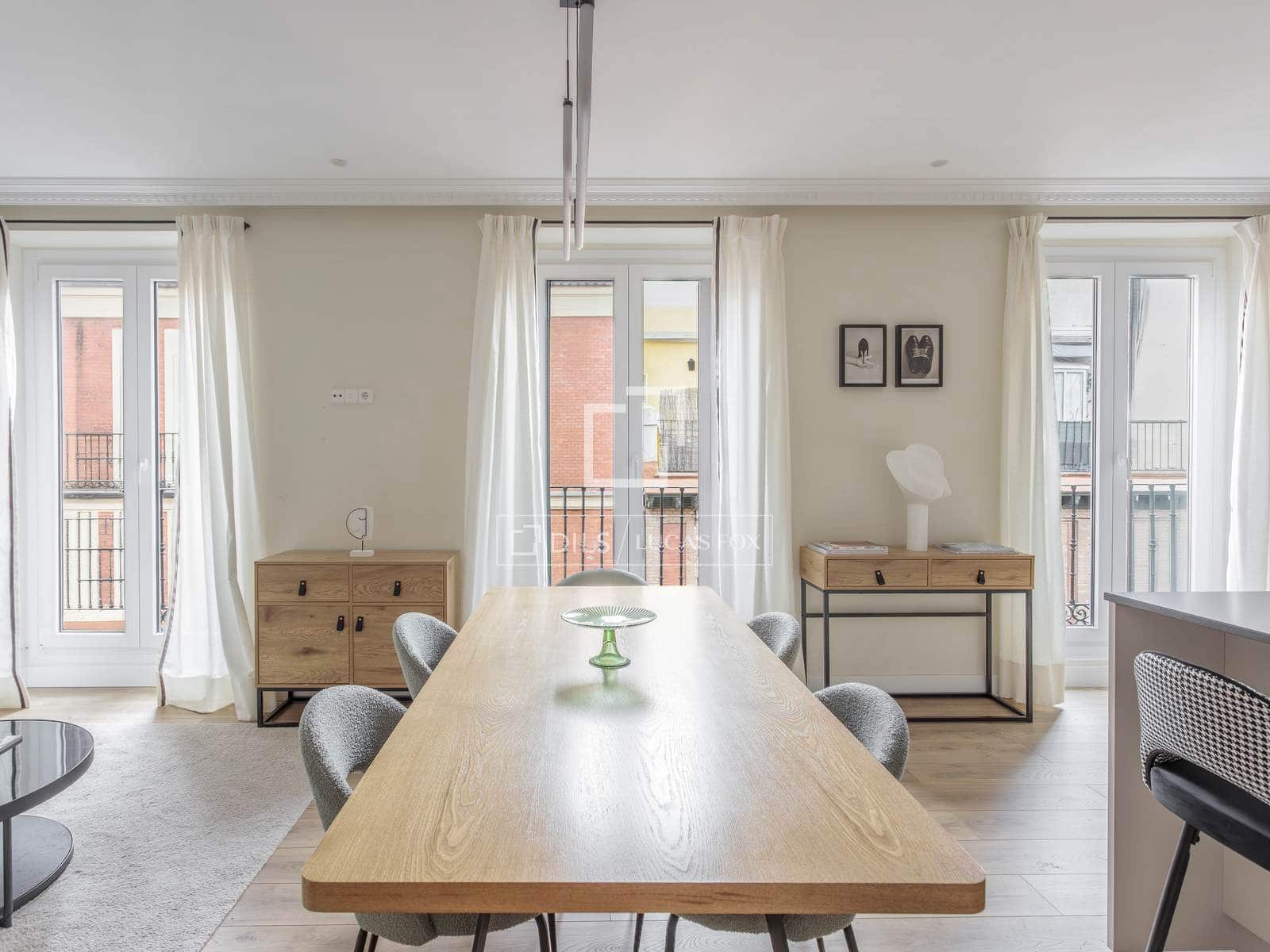 3 sovrum Lägenhet att hyra i Madrid stad - 4 000 € (Ref: 9614318)