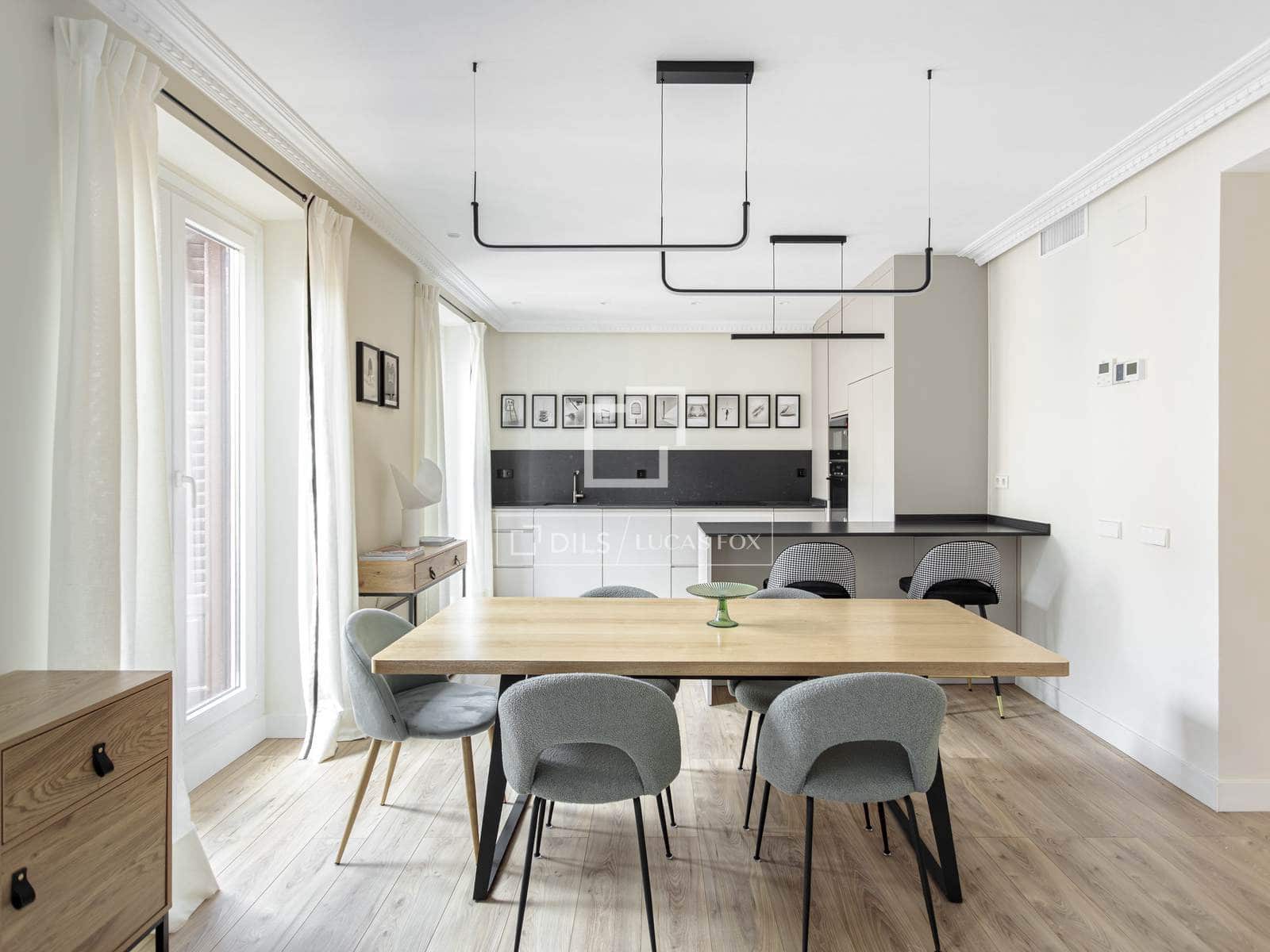 3 sovrum Lägenhet att hyra i Madrid stad - 4 000 € (Ref: 9614318)