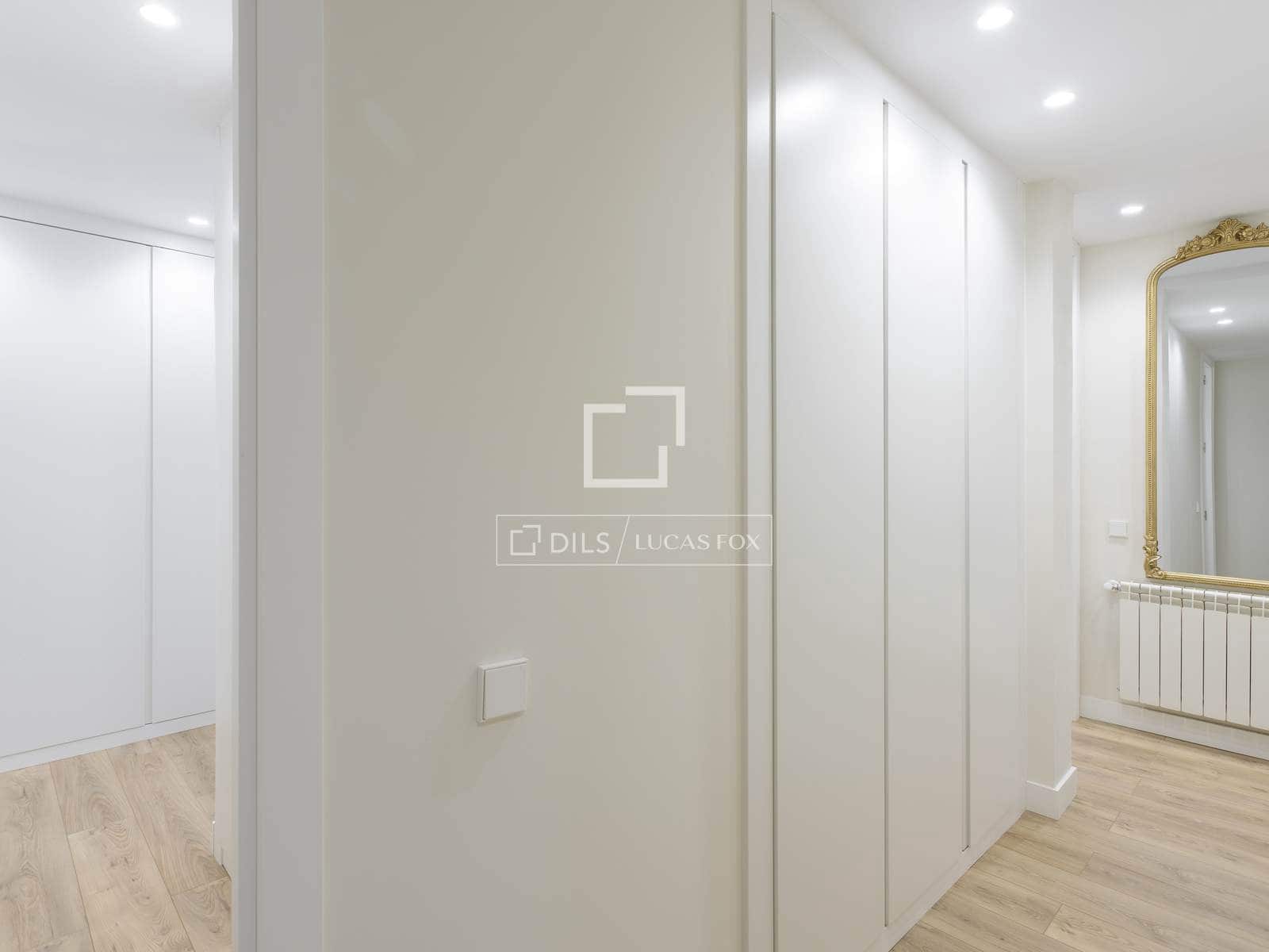 3 sovrum Lägenhet att hyra i Madrid stad - 4 000 € (Ref: 9614318)