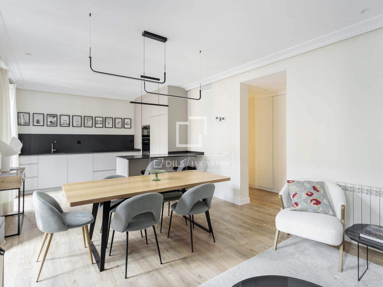 3 sovrum Lägenhet att hyra i Madrid stad - 4 000 € (Ref: 9614318)