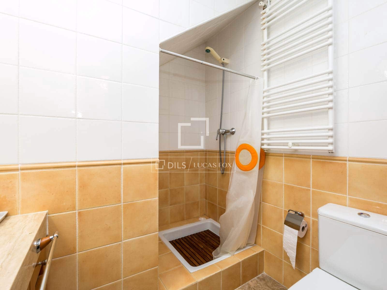 5 Zimmer Villa zu vermieten in Castelldefels mit Pool Garage - 5.800 € (Ref: 9614531)