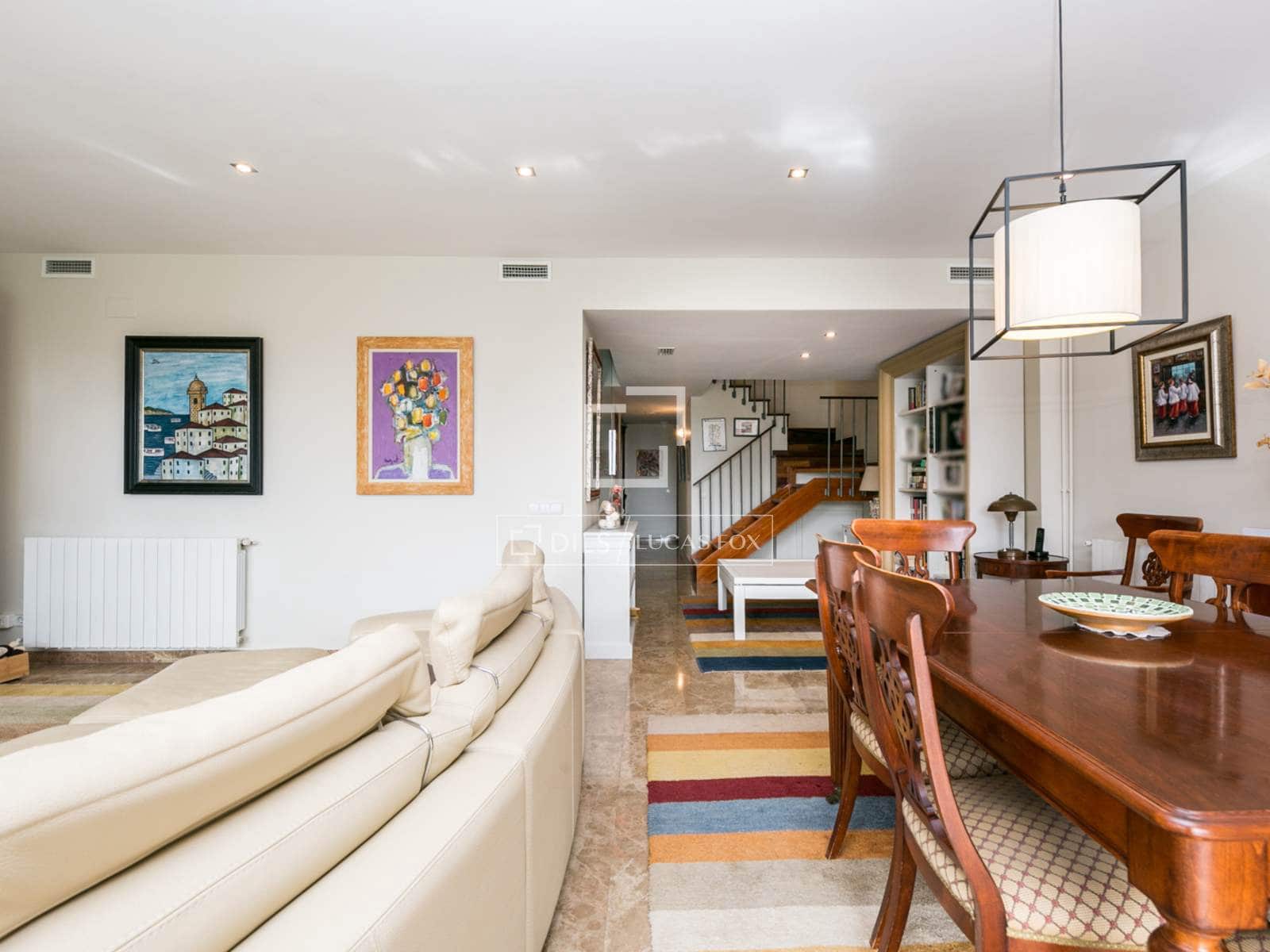 5 Zimmer Villa zu vermieten in Castelldefels mit Pool Garage - 5.800 € (Ref: 9614531)