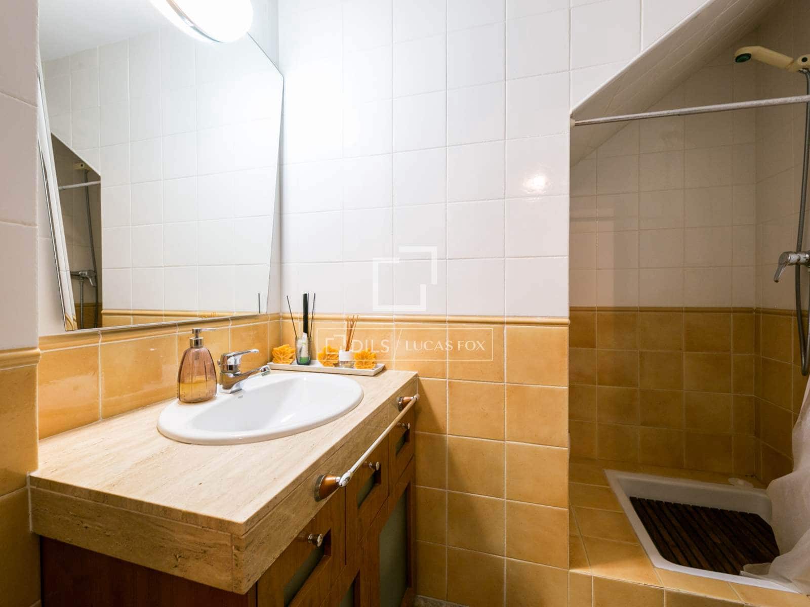 5 Zimmer Villa zu vermieten in Castelldefels mit Pool Garage - 5.800 € (Ref: 9614531)