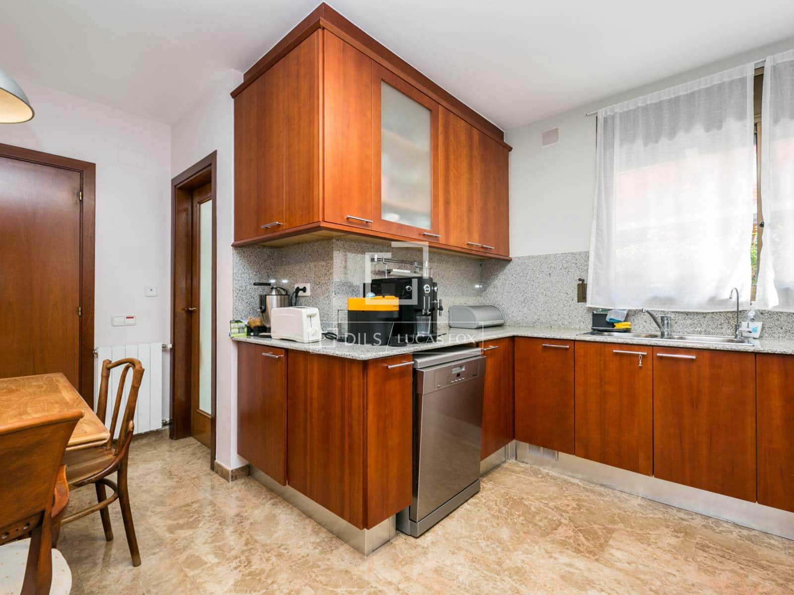 5 Zimmer Villa zu vermieten in Castelldefels mit Pool Garage - 5.800 € (Ref: 9614531)