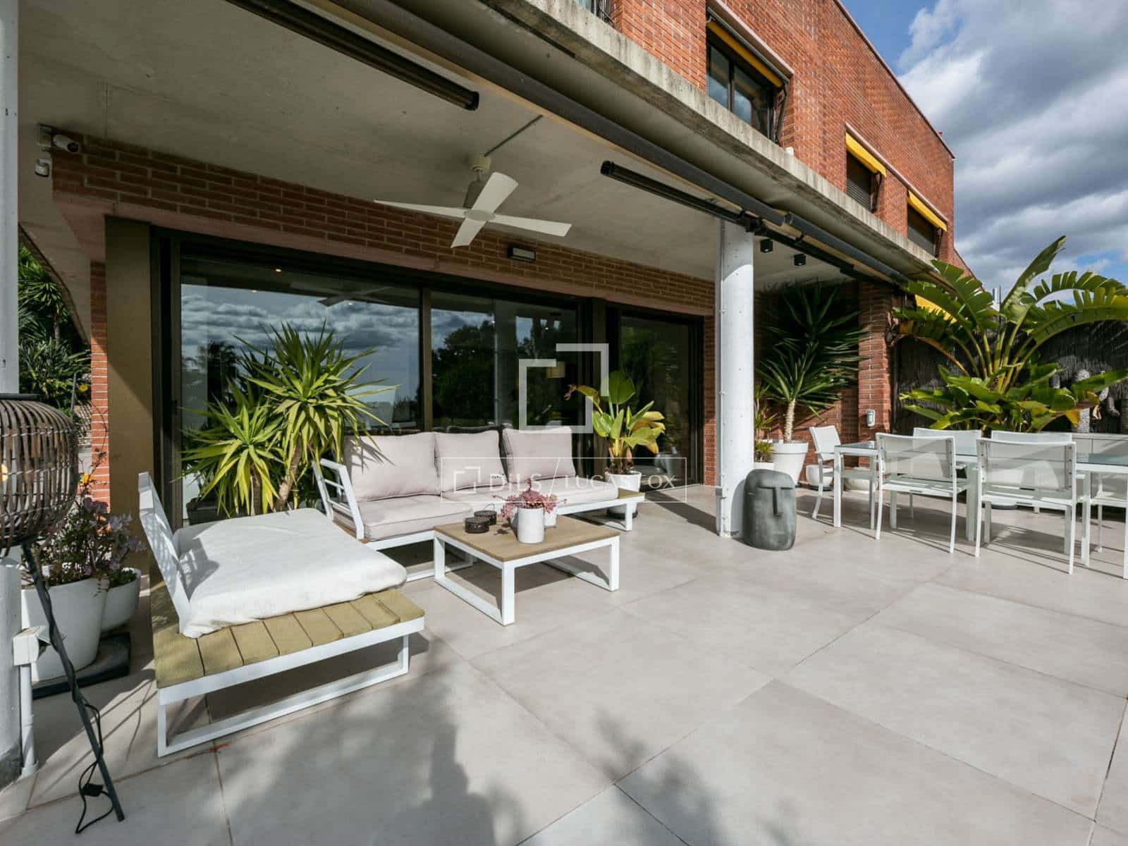 5 Zimmer Villa zu vermieten in Castelldefels mit Pool Garage - 5.800 € (Ref: 9614531)