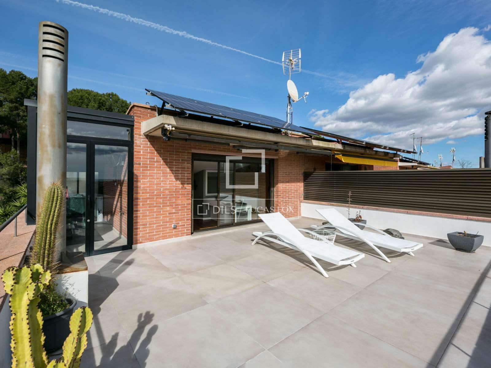 5 Zimmer Villa zu vermieten in Castelldefels mit Pool Garage - 5.800 € (Ref: 9614531)