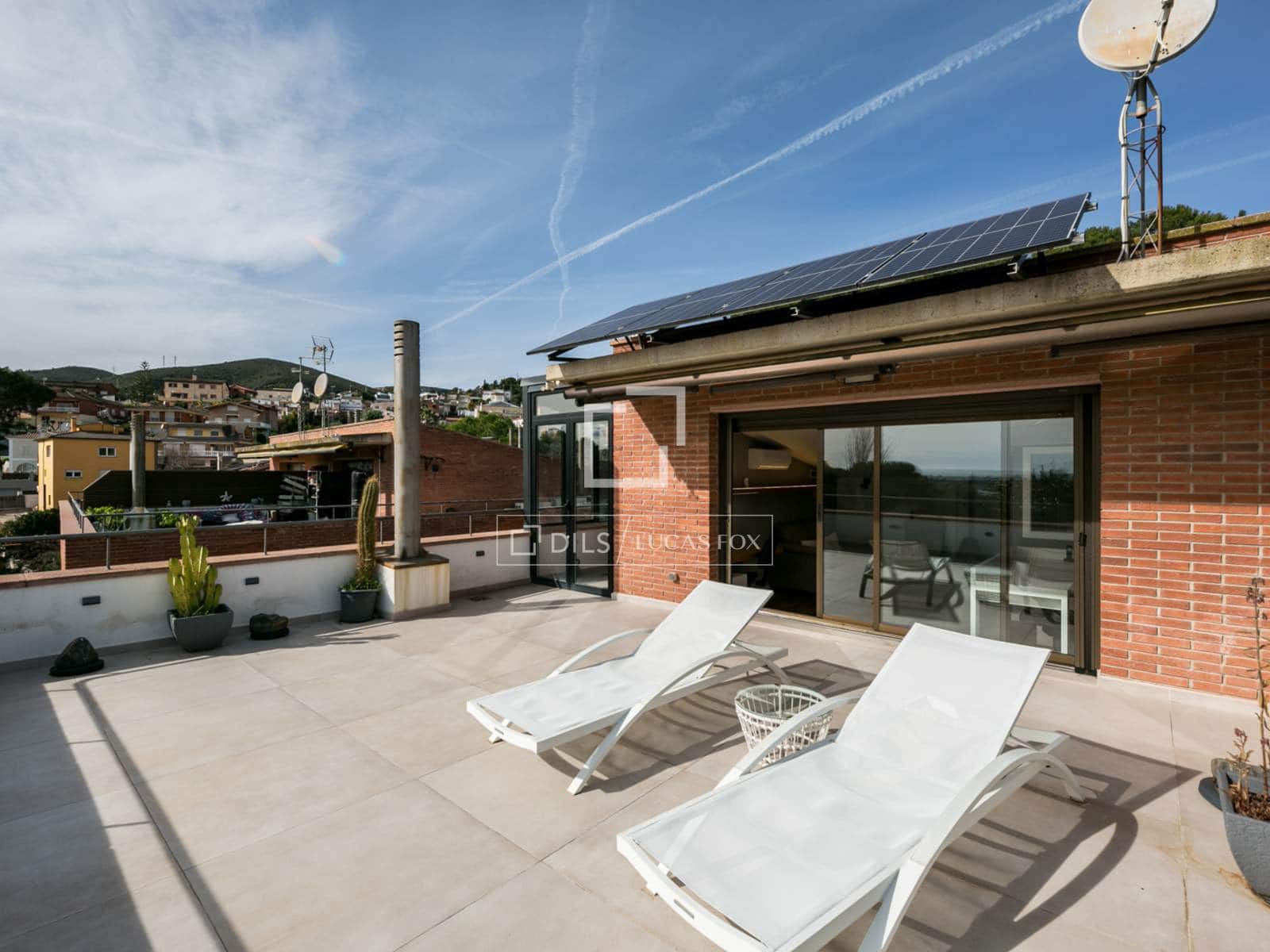 5 Zimmer Villa zu vermieten in Castelldefels mit Pool Garage - 5.800 € (Ref: 9614531)