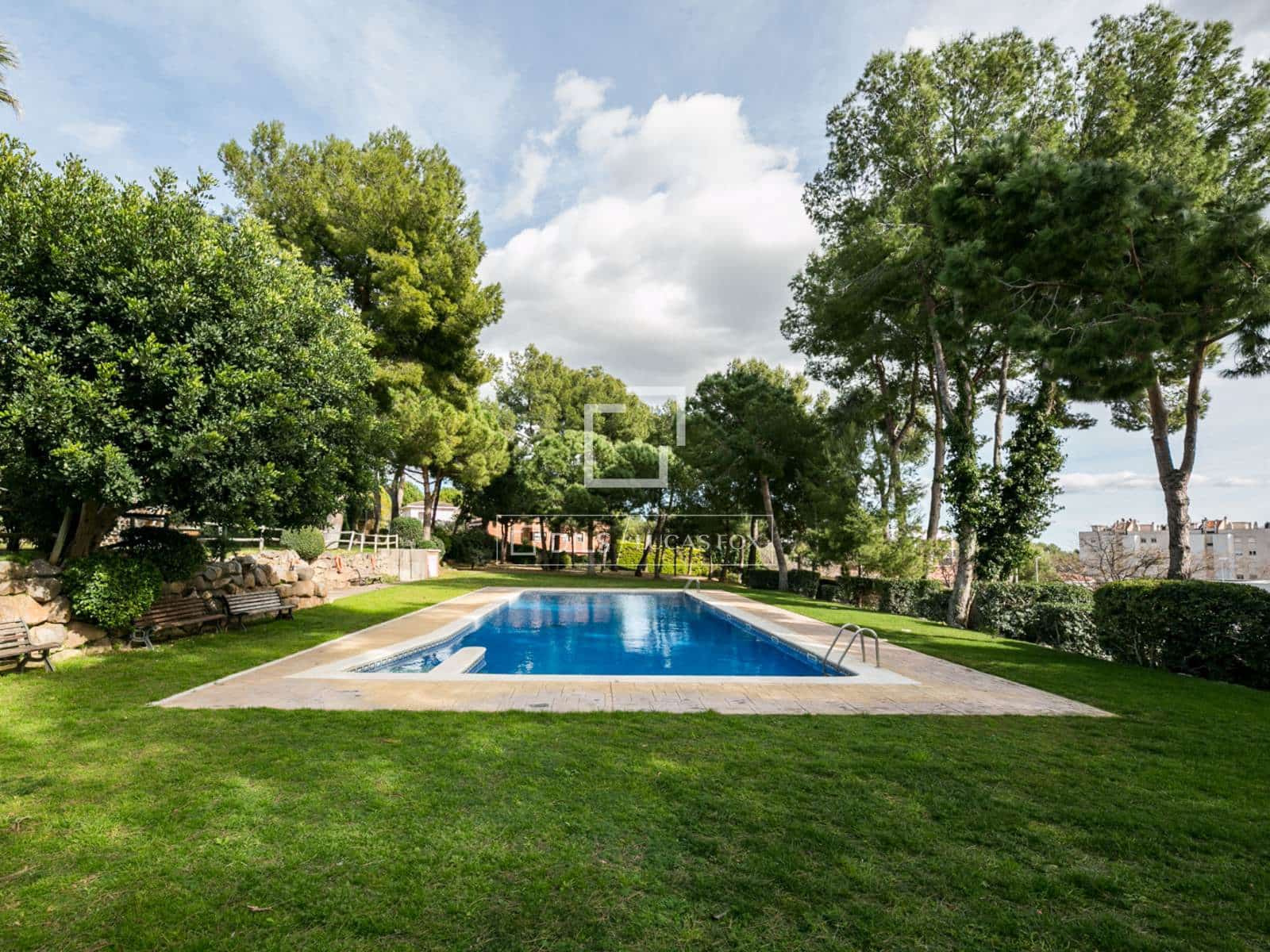 5 Zimmer Villa zu vermieten in Castelldefels mit Pool Garage - 5.800 € (Ref: 9614531)