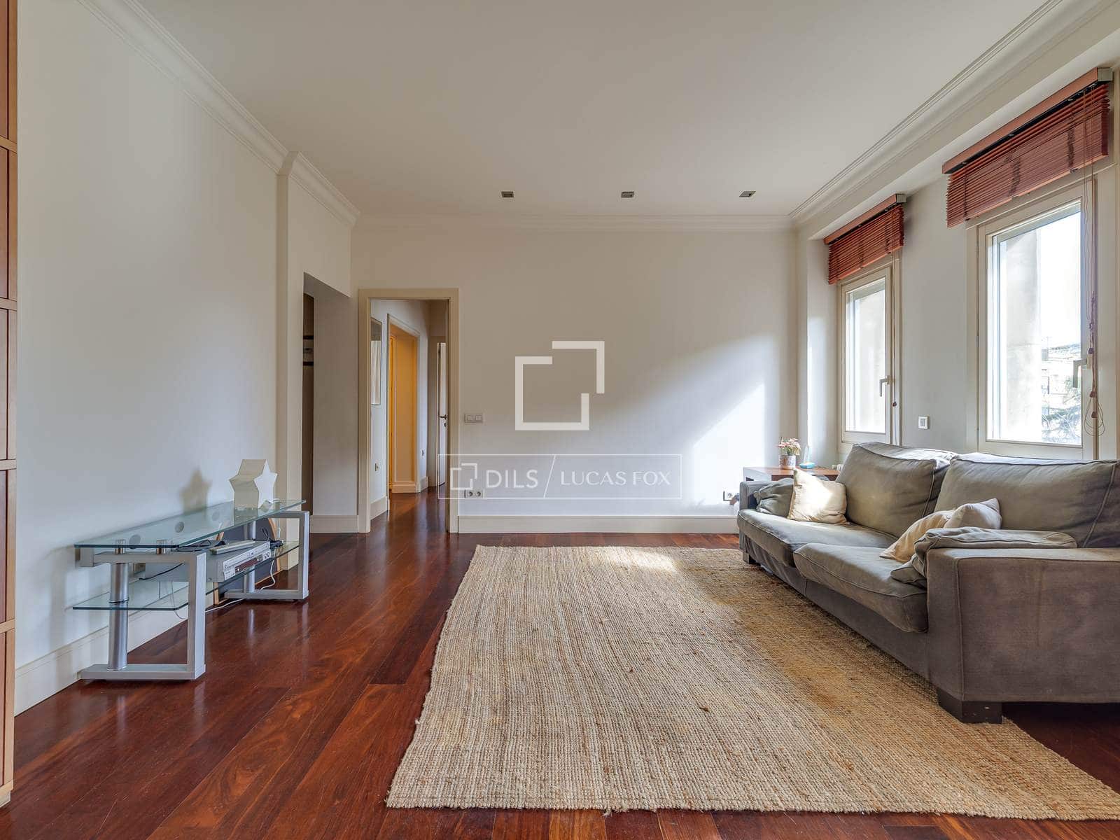 6 bedroom Apartment for sale in Barcelona city with garage - € 2,490,000 (Ref: 9618444)