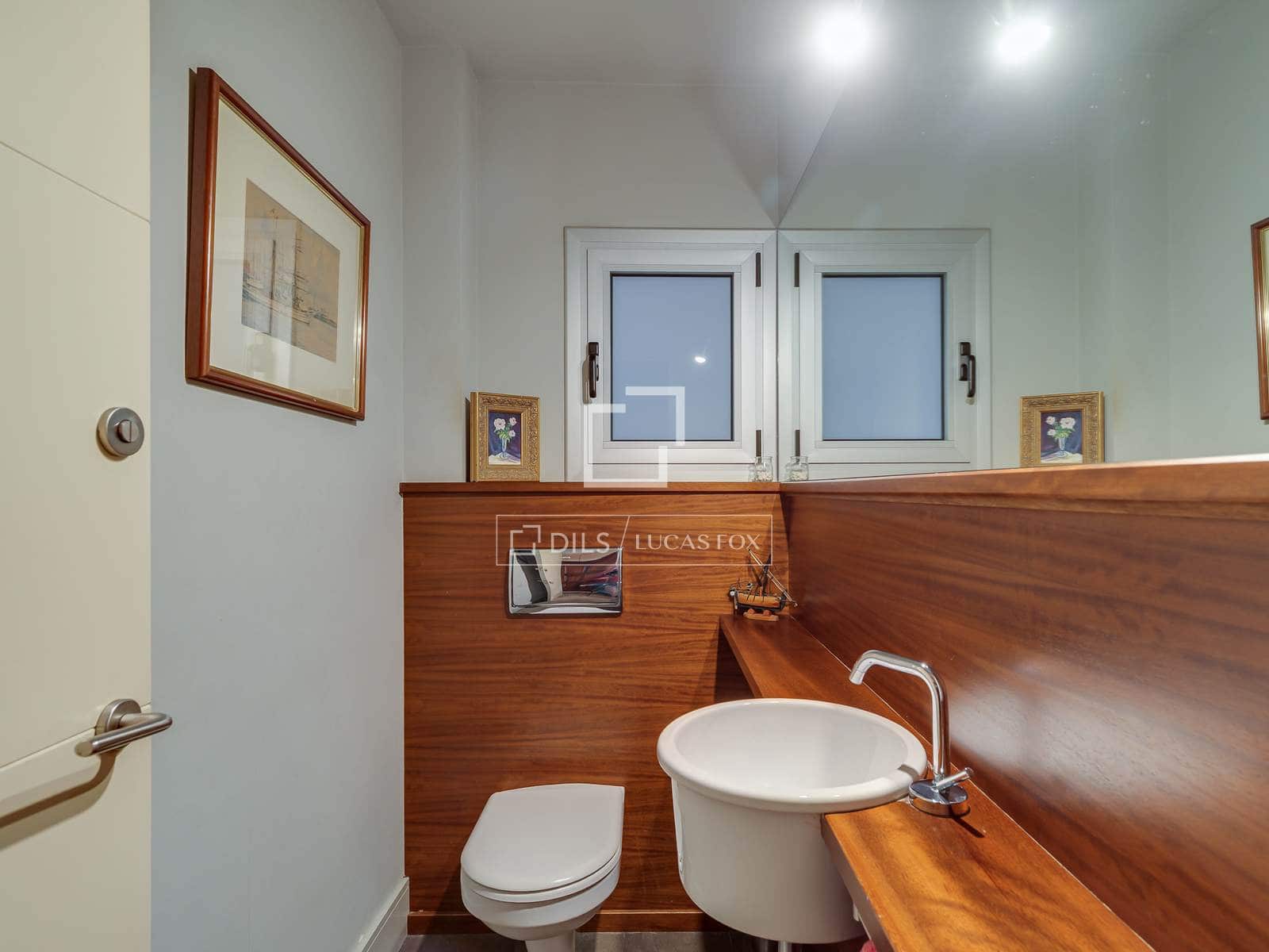 6 bedroom Apartment for sale in Barcelona city with garage - € 2,490,000 (Ref: 9618444)