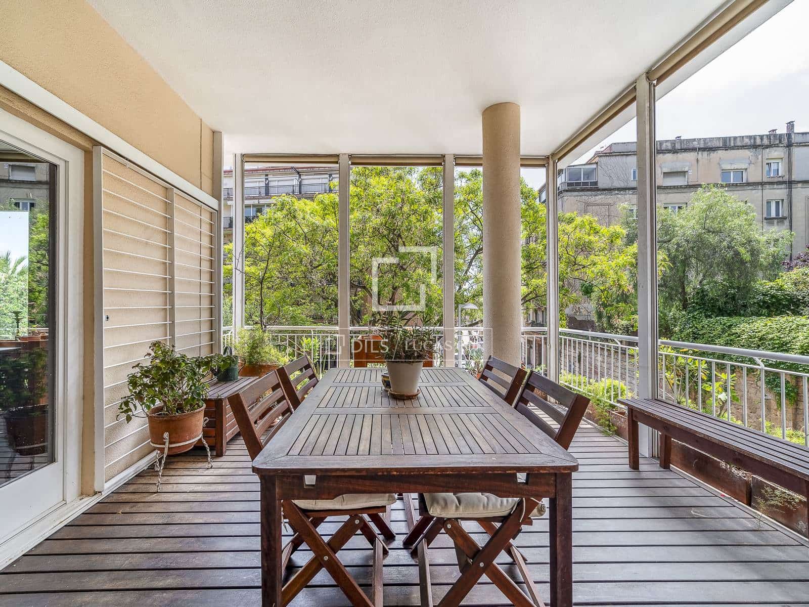 6 soveværelse Lejlighed til salg i Barcelona by med garage - € 2.490.000 (Ref: 9618444)