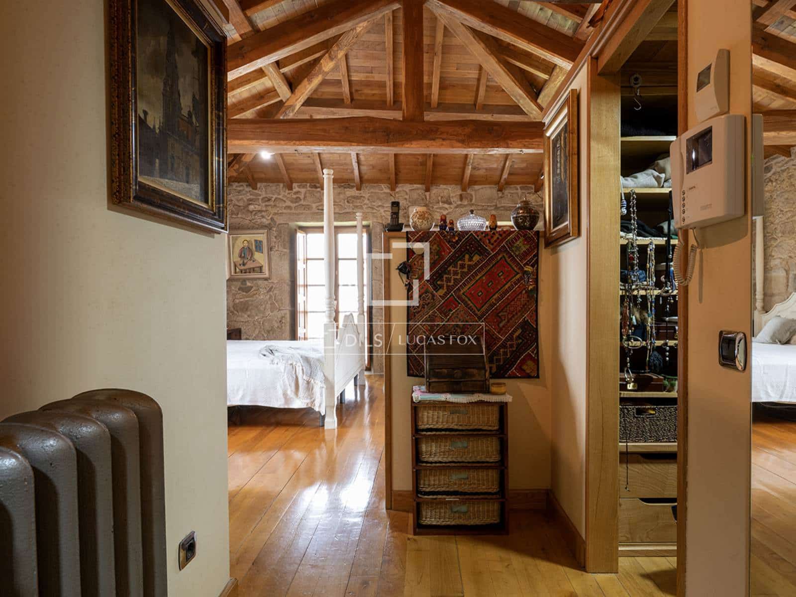 4 soveværelse Finca/Landehus til salg i Boiro med swimmingpool garage - € 2.300.000 (Ref: 9618580)