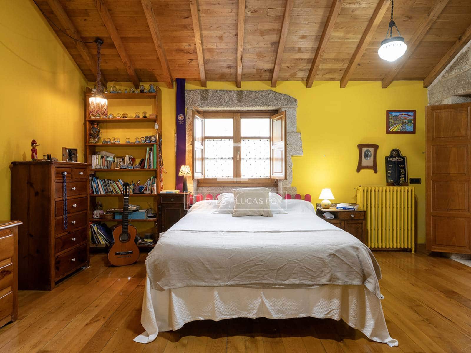 4 soveværelse Finca/Landehus til salg i Boiro med swimmingpool garage - € 2.300.000 (Ref: 9618580)