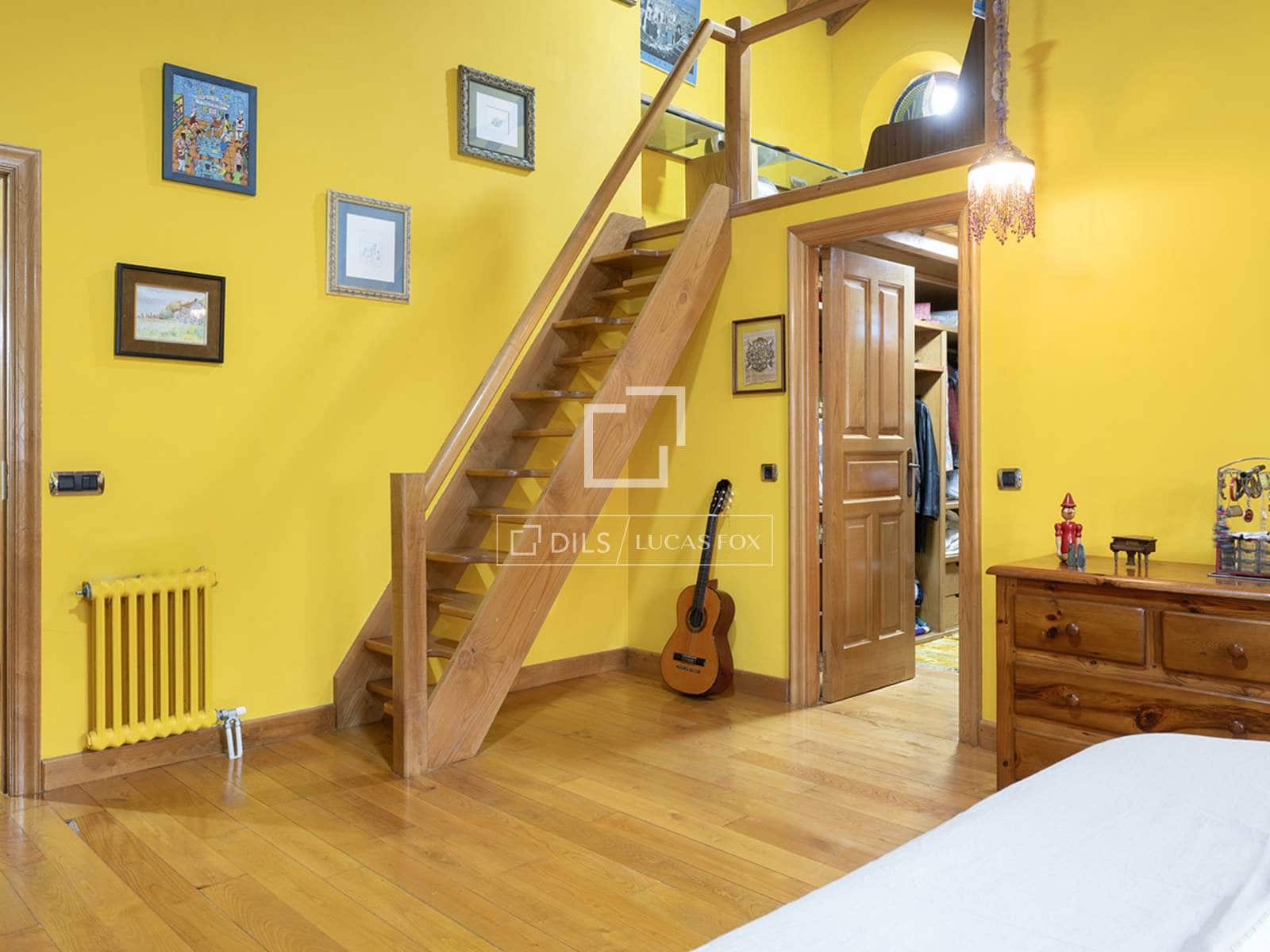 4 soveværelse Finca/Landehus til salg i Boiro med swimmingpool garage - € 2.300.000 (Ref: 9618580)