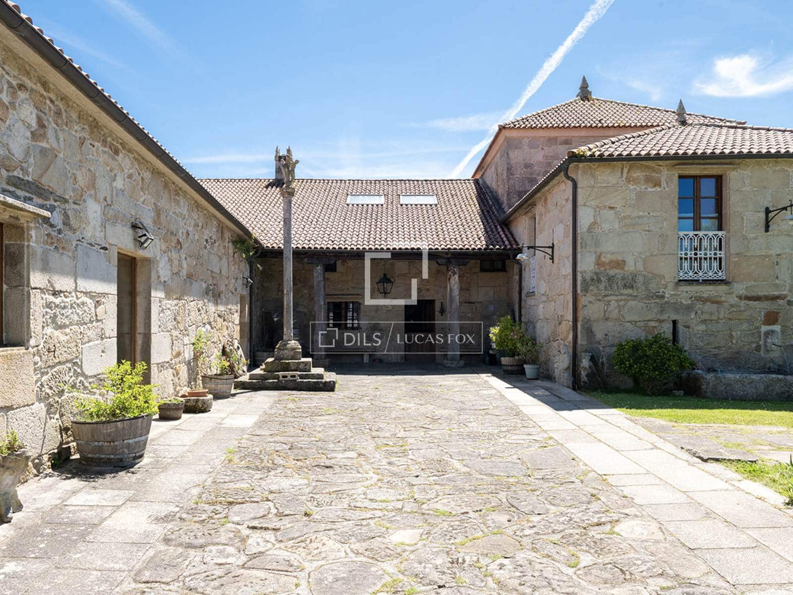 4 soverom Finca/Herregård til salgs i Boiro med svømmebasseng garasje - € 2 300 000 (Ref: 9618580)