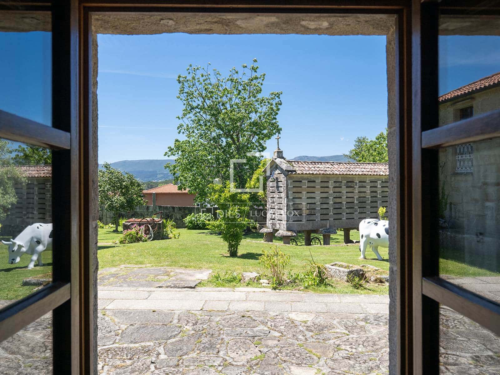 4 soverom Finca/Herregård til salgs i Boiro med svømmebasseng garasje - € 2 300 000 (Ref: 9618580)